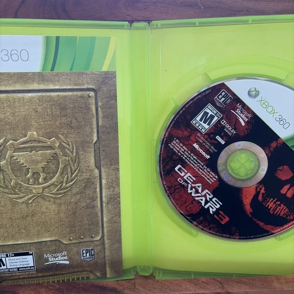 Gears of War 3 (Xbox 360, 2011) CIB